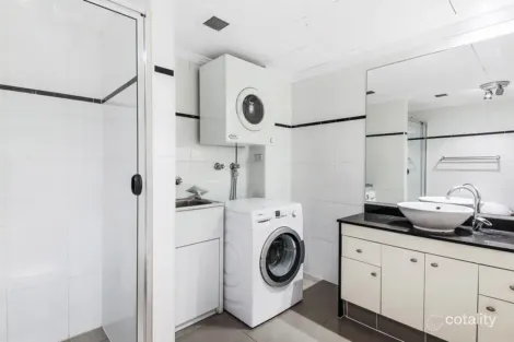 Property photo of 242B/806 Bourke Street Waterloo NSW 2017