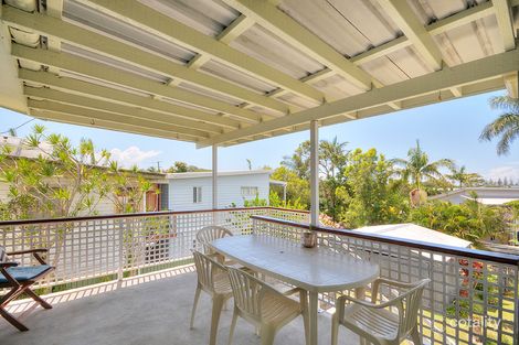 Property photo of 42 Hillcrest Parade Miami QLD 4220