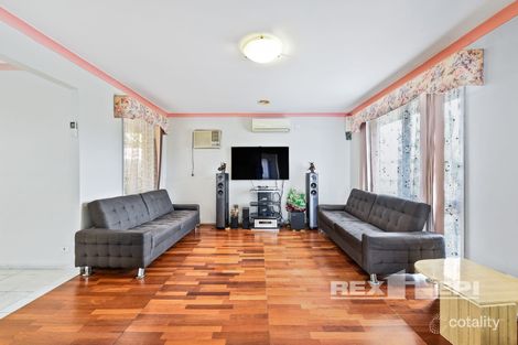 Property photo of 77 Ormond Road Hampton Park VIC 3976
