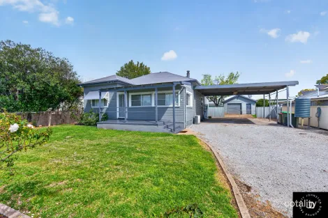 413 CONADILLY ST, GUNNEDAH, NSW 2380