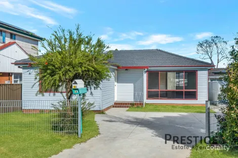 14 Roylston St, Fairfield West, NSW 2165