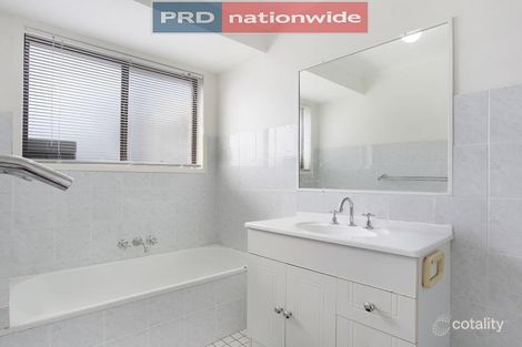 Property photo of 1/35 Morinda Way Labrador QLD 4215