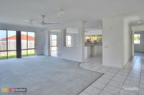 Property photo of 8 Wivenhoe Place Runcorn QLD 4113