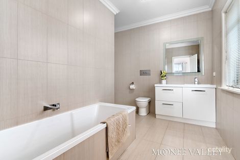 Property photo of 78 Canning Street Avondale Heights VIC 3034