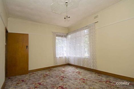 Property photo of 12 Amelia Avenue Essendon VIC 3040