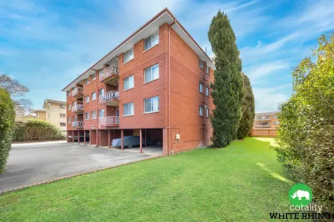 2/56 Trinculo Pl, Queanbeyan East, NSW 2620