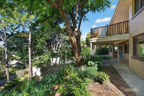 2/8 Radiata Ct, Elanora, QLD 4221