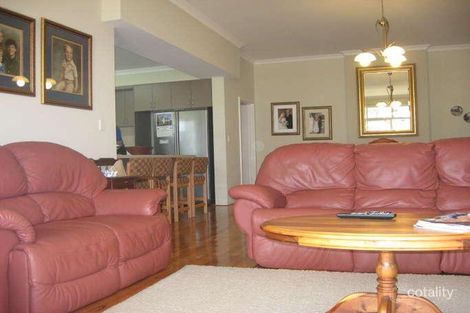 Property photo of 8 Marshall Place Northam WA 6401