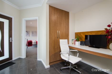 Property photo of 11 Colonel Light Place Mount Gambier SA 5290