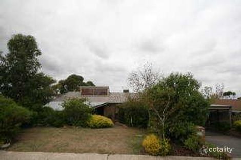 24 Lerunna Ave, Hallett Cove, SA 5158