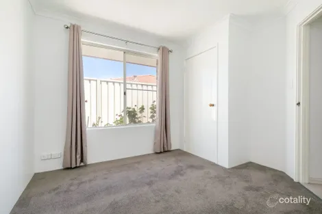 Property photo of 67 The Avenue Warnbro WA 6169