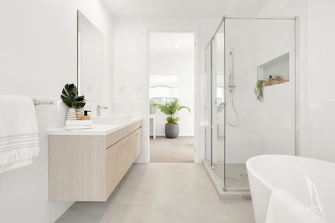 Property photo of 34 Robert Ingham Drive Catherine Field NSW 2557
