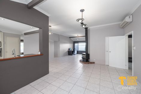 12 Brechin Rtt, Seville Grove, WA 6112