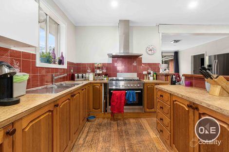 Property photo of 9 Durham Road Kilsyth VIC 3137