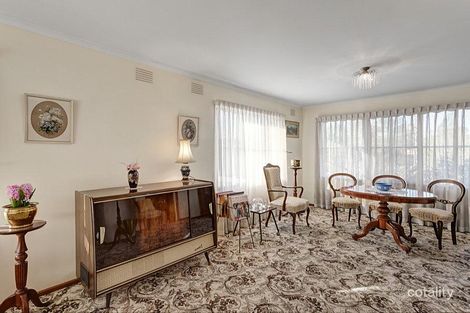 Property photo of 10 Rothesay Court Templestowe VIC 3106
