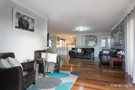 Property photo of 11 Somersby Street Seventeen Mile Rocks QLD 4073