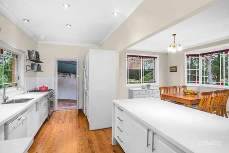 Property photo of 50 Bolwarra Avenue West Pymble NSW 2073