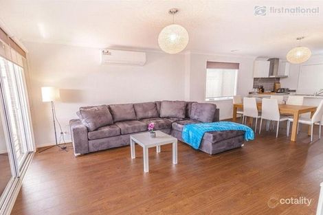 Property photo of 5 Hues Street Mickleham VIC 3064