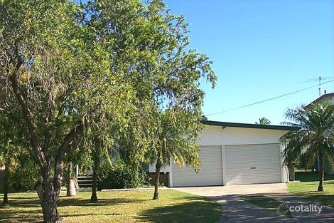 11 Hardy Ave, Park Avenue, QLD 4701