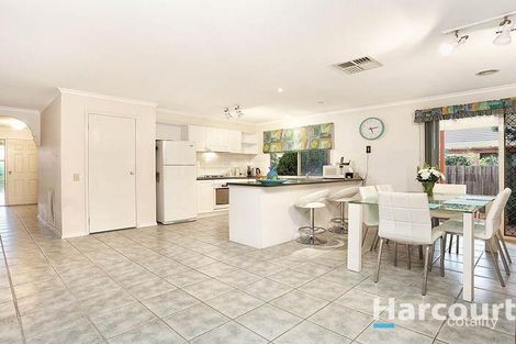 Property photo of 12 Perry Court Roxburgh Park VIC 3064