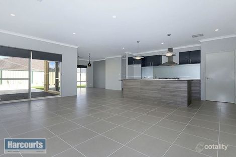 Property photo of 15 Juncea Way Hammond Park WA 6164