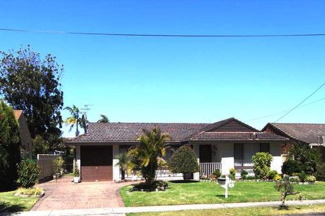 10 Blake Pde, Anna Bay, NSW 2316