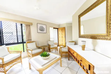 Property photo of 9 Hossack Court Glenella QLD 4740