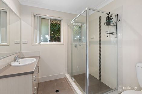 Property photo of 39 Jessielea Street Wynnum West QLD 4178
