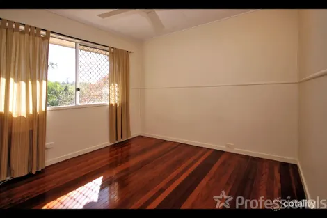 Property photo of 1/36 Tibbits Street Bundamba QLD 4304