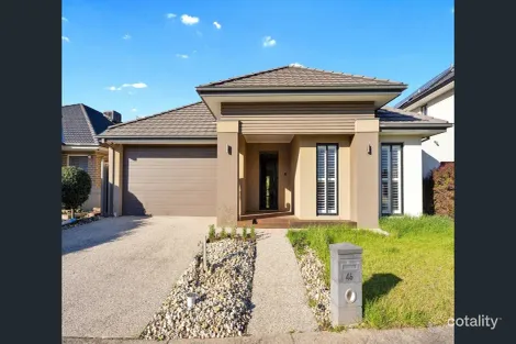 Property photo of 46 Otago Loop Caroline Springs VIC 3023