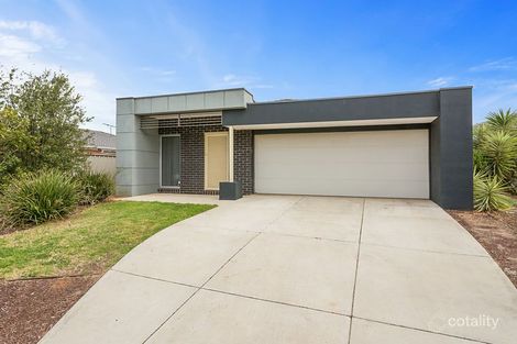 Property photo of 46 Fantail Way Brookfield VIC 3338