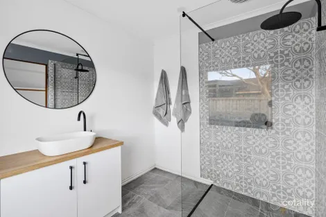 Property photo of 33 Dorothy Street Leopold VIC 3224