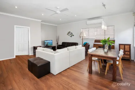 Property photo of 19 Alamein Avenue Narraweena NSW 2099