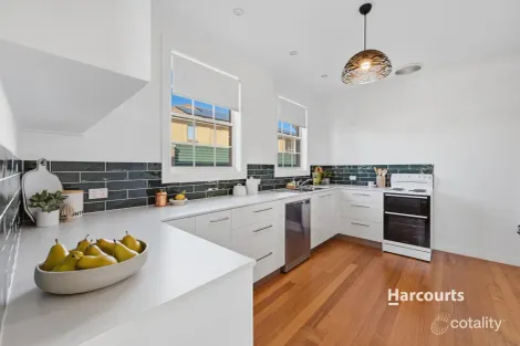 Property photo of 8 Harcon Court Devonport TAS 7310