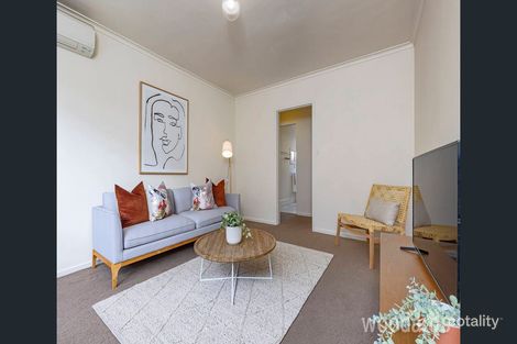 Property photo of 2/4 Rigby Avenue Carnegie VIC 3163