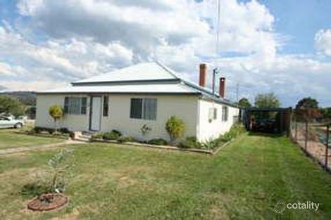 Property photo of 39 Douglas Street Tenterfield NSW 2372
