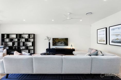 Property photo of 3/2 Brushbox Court Chapel Hill QLD 4069