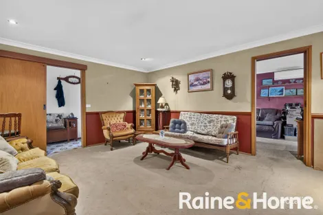 Property photo of 37 Buckingham Drive Dubbo NSW 2830