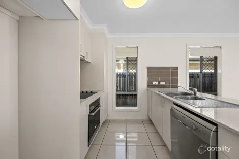 Property photo of 65 Huntley Crescent Redbank Plains QLD 4301