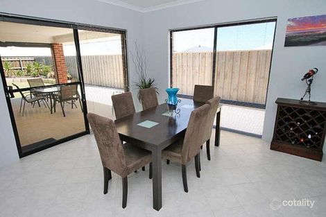 Property photo of 48 Carissa Turn Halls Head WA 6210
