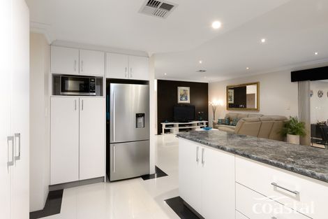 Property photo of 27 Three Bears Loop Secret Harbour WA 6173