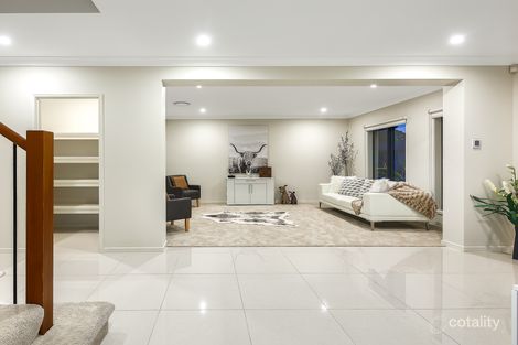 Property photo of 6 Palatial Court Bridgeman Downs QLD 4035