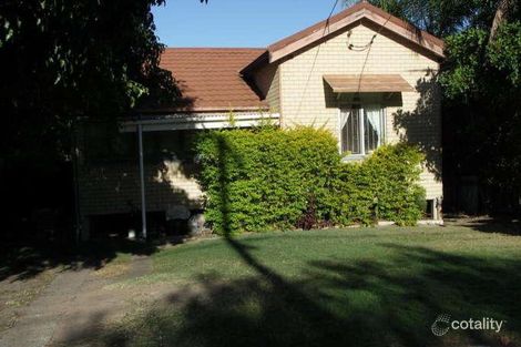 Property photo of 2 Sutton Street Redcliffe QLD 4020