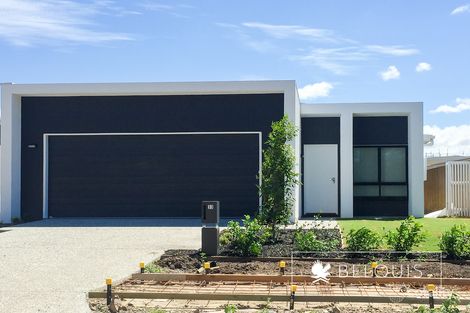 43 Hill Dr, Pimpama, QLD 4209