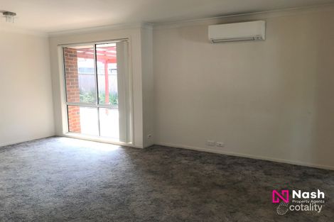Property photo of 3 John Hunter Grove Mount Annan NSW 2567
