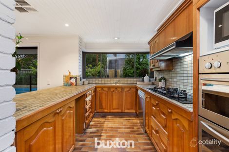 Property photo of 20 Golfwood Close Dingley Village VIC 3172