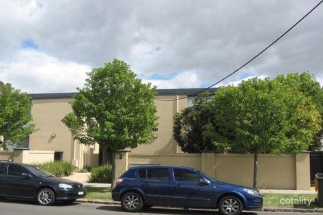 16/2 St Kinnord St, Aberfeldie, VIC 3040