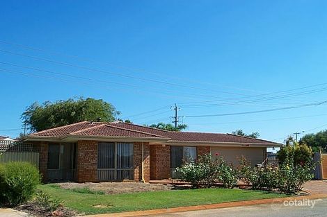 Property photo of 2 Newtown Grove Beldon WA 6027