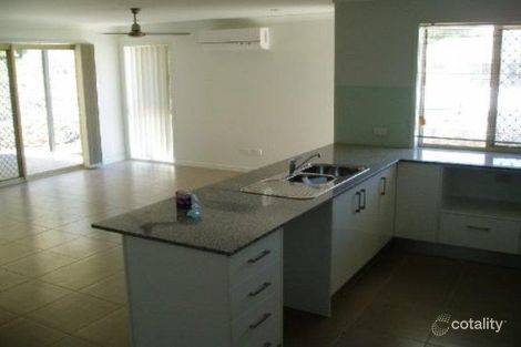 Property photo of 33 Hanover Drive Pimpama QLD 4209