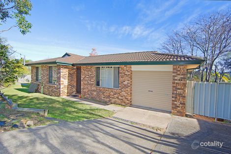 18 DEBRA ANNE DR, BATEAU BAY, NSW 2261